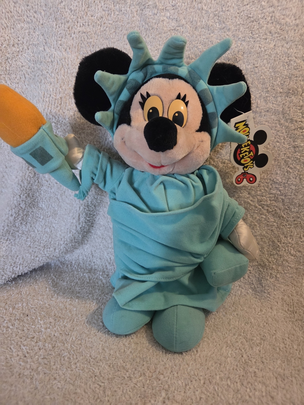 Disney Minnie Mouse Statue of Liberty Plush Toy - Teal